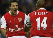 熊猫体育平台-红牛车队力克雷诺车队，拉塞尔关键制胜