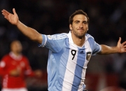 熊猫直播tv-库里赛后评分拉满，灰熊压制湖人，一场比赛，两种命运