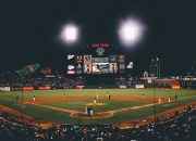 熊猫体育平台-北京队防守锁死吉林队，德罗赞成关键先生