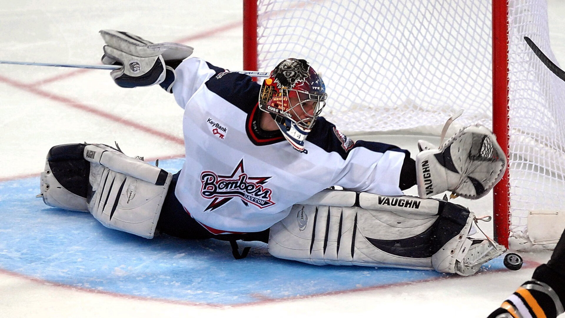 红蓝防线铸就唯一性，阿劳霍的不掉线哲学如何让比利时击溃国际米兰成为可能